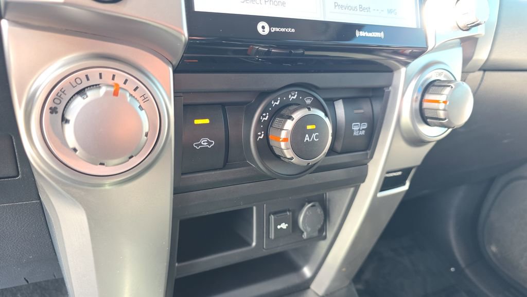 Used 2023 Toyota 4Runner SR5 image 23