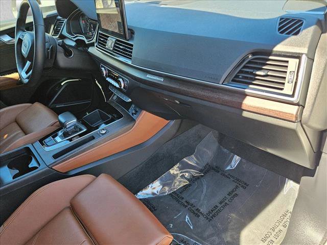 Certified 2025 Audi Q5 2.0T Premium Plus w/ Premium Plus Package image 22