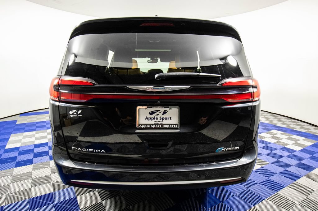 Used 2021 Chrysler Pacifica Pinnacle FWD image 6