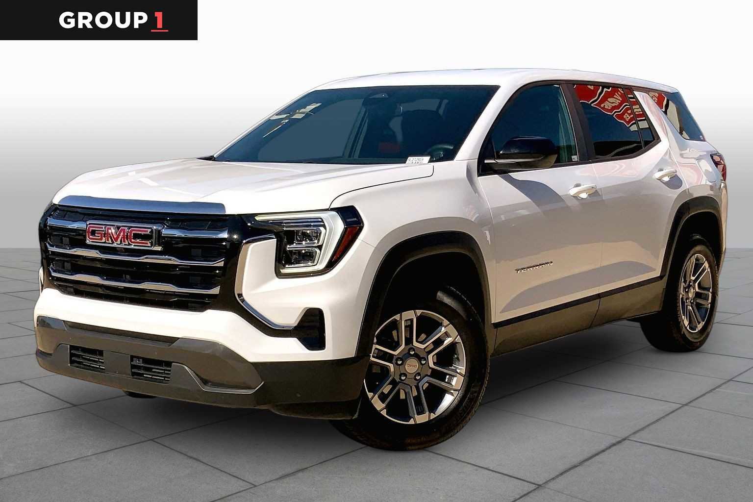 Used 2025 GMC Terrain Elevation AWD/4WD image 1