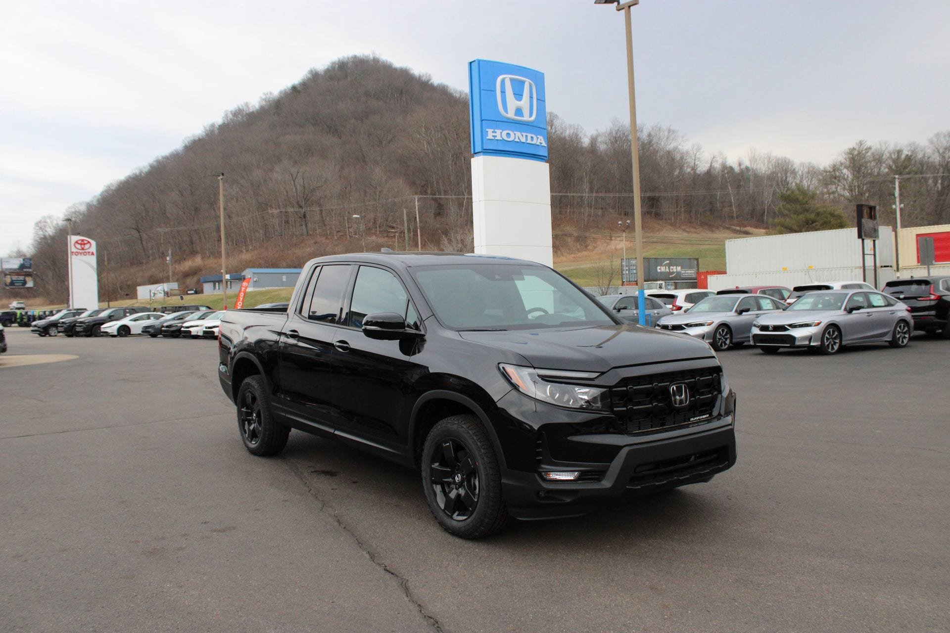 New 2026 Honda Ridgeline Black Edition image 6