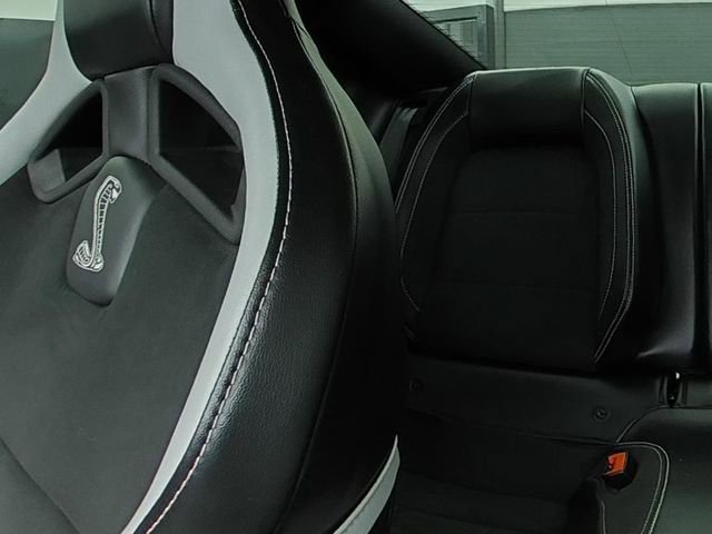 Used 2020 Ford Mustang Shelby GT500 w/ Technology Package RWD image 28