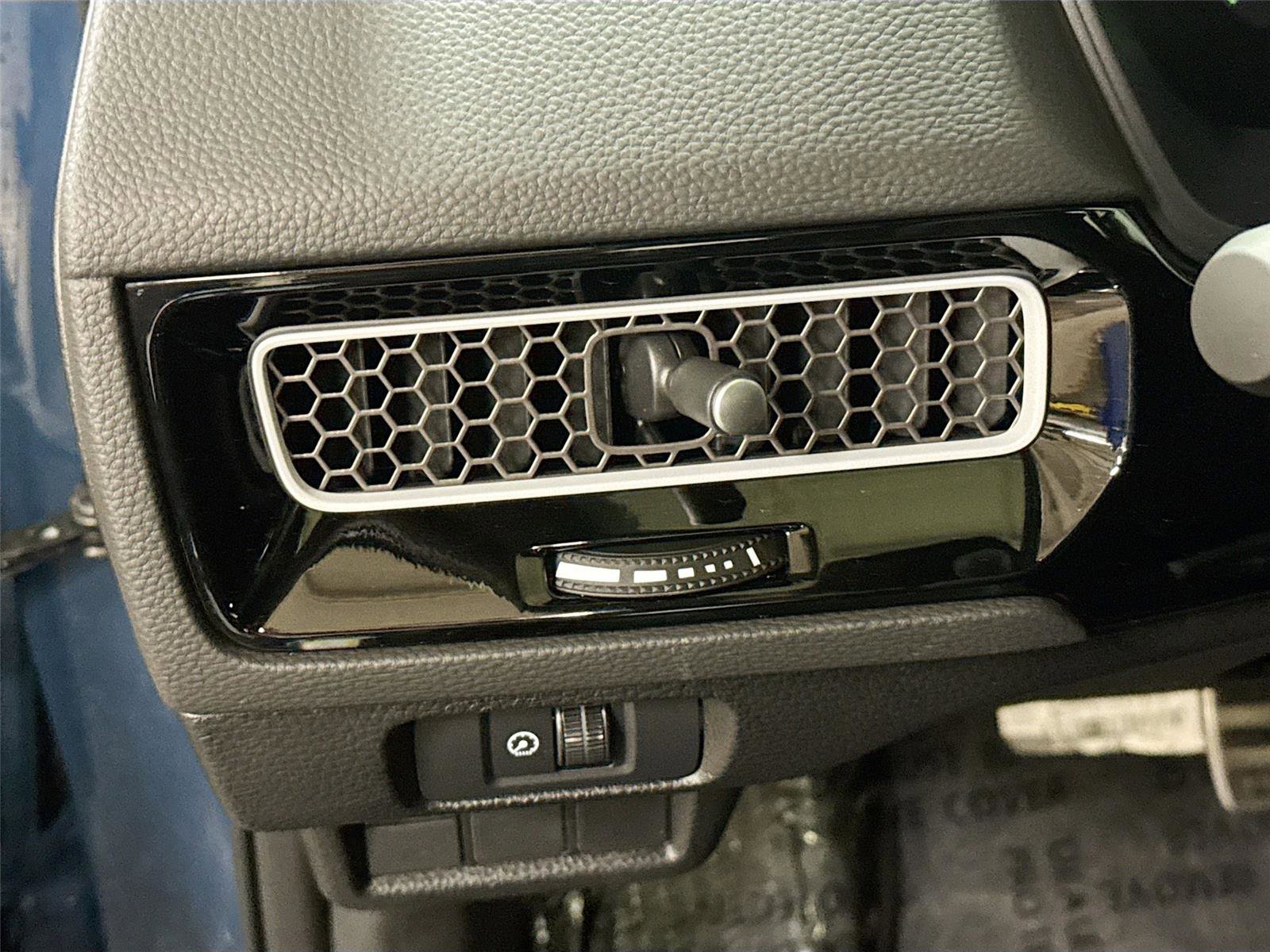 New 2026 Honda Civic FWD Hybrid Sedan image 8