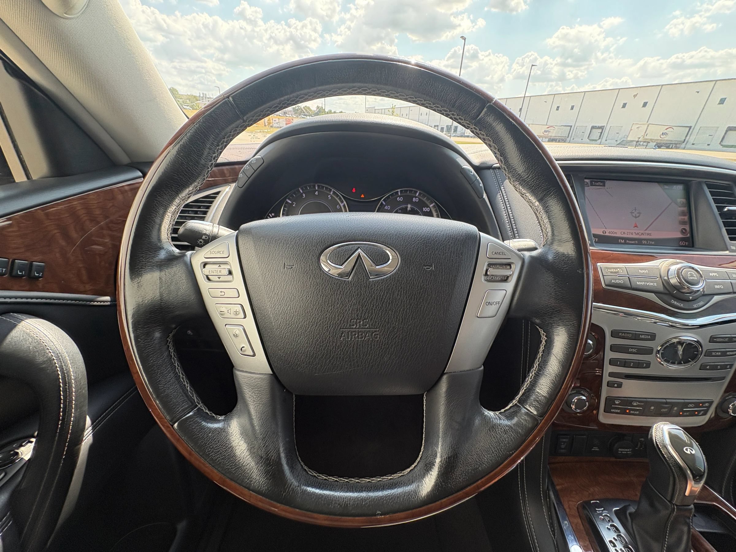 Used 2019 INFINITI QX80 Luxe AWD/4WD image 10
