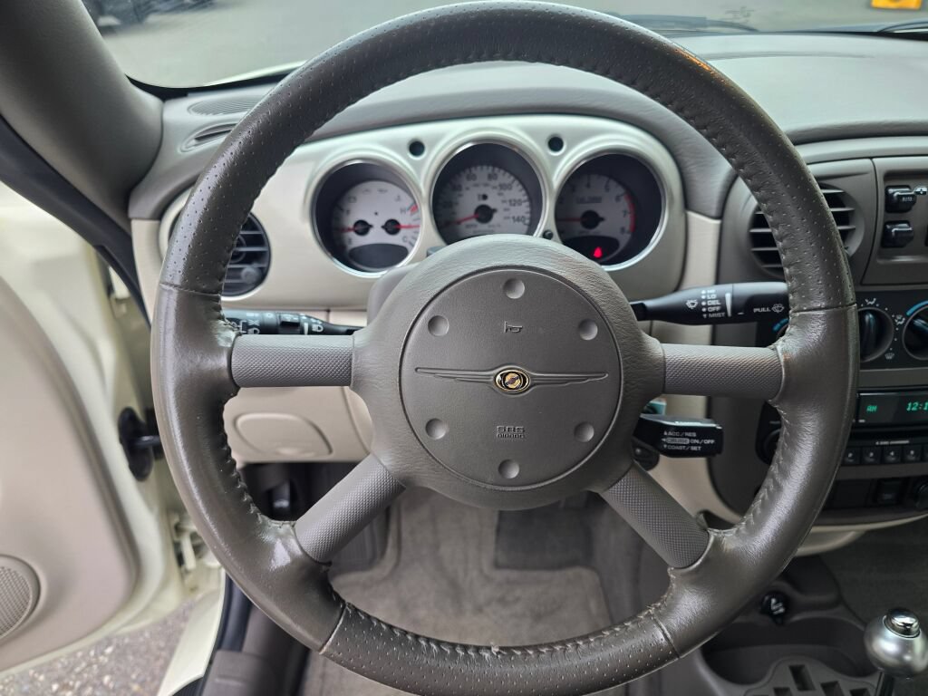 Used 2005 Chrysler PT Cruiser GT FWD image 83