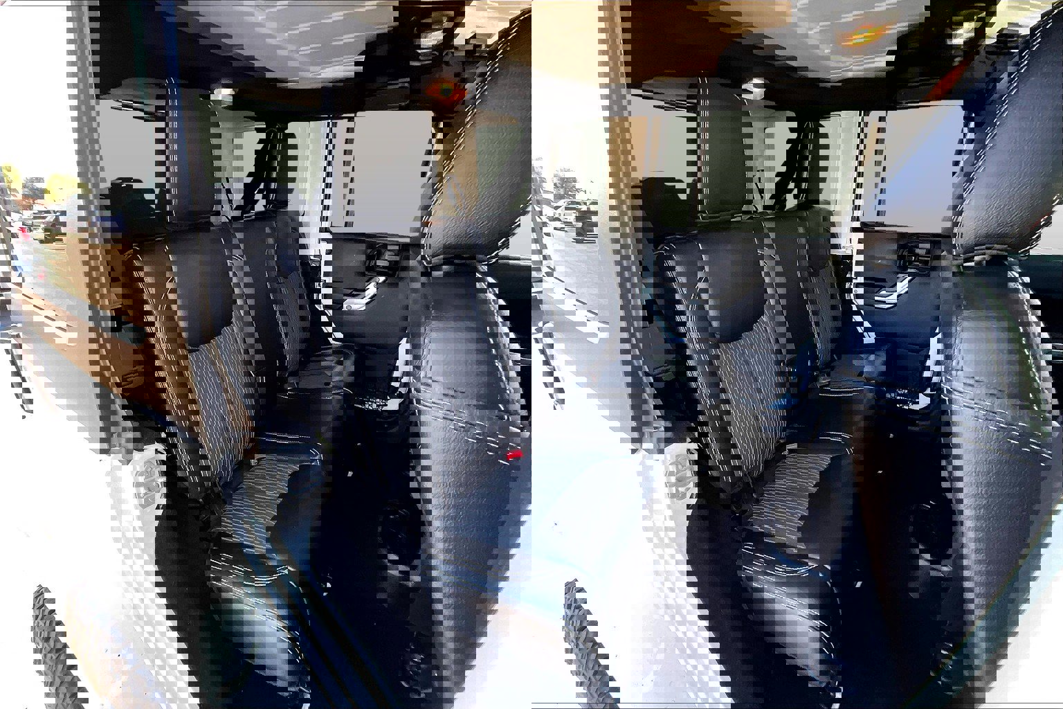 Used 2015 Jeep Wrangler Unlimited Sport image 23