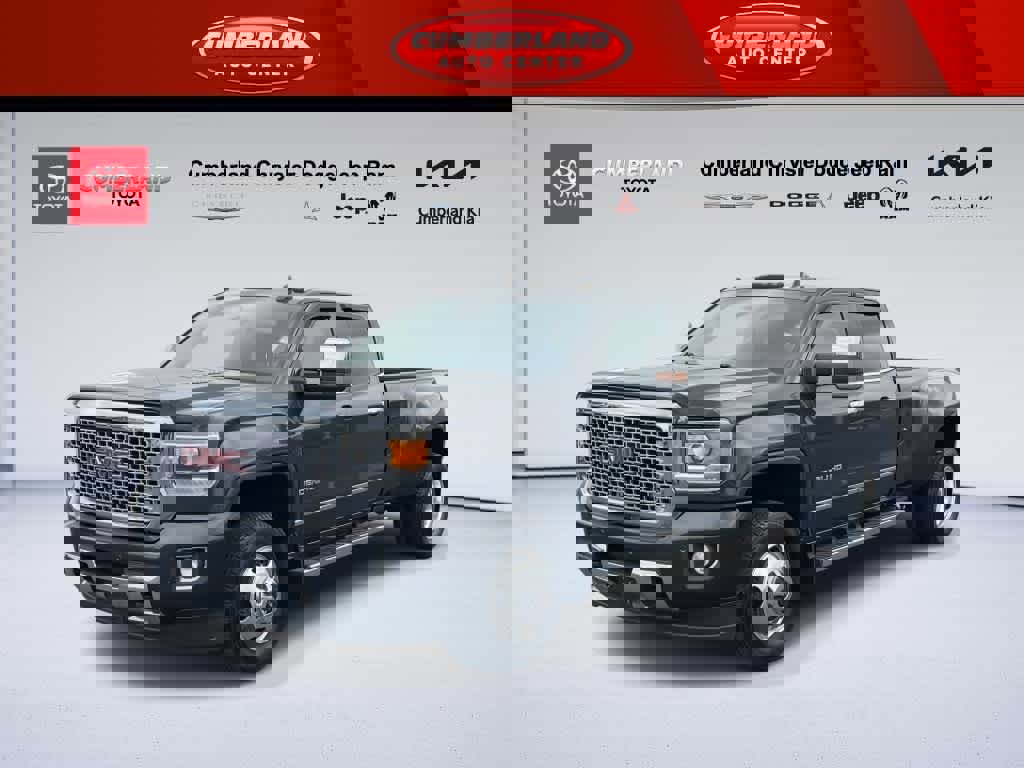 Used 2015 GMC Sierra 3500 Denali w/ Duramax Plus Package image 4