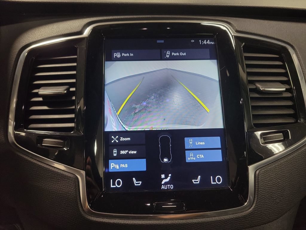 Used 2018 Volvo XC90 T6 Momentum w/ Convenience Package AWD/4WD image 21