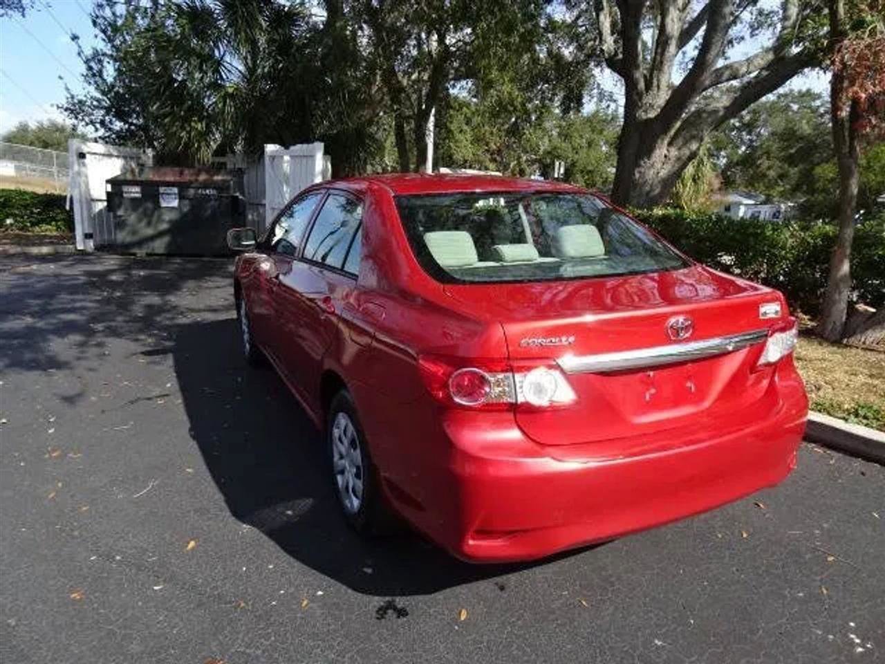 Used 2013 Toyota Corolla L image 13