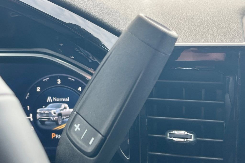 New 2026 Chevrolet Silverado 2500 ZR2 w/ ZR2 Bison Edition image 18