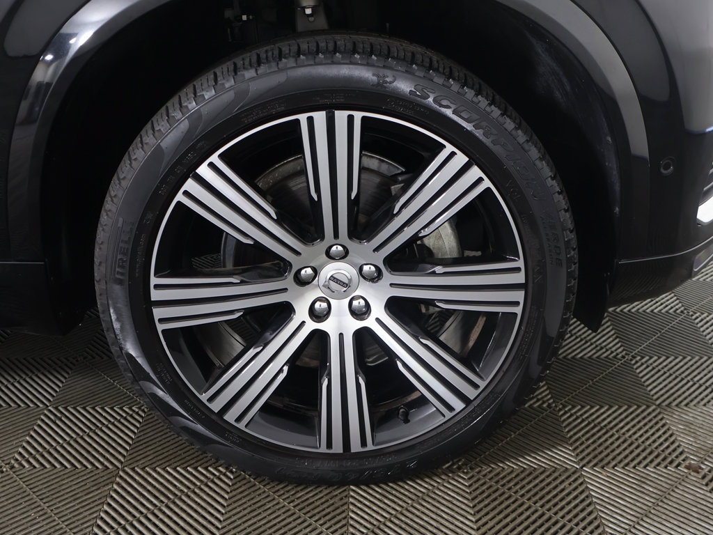 Used 2023 Volvo XC90 B6 Ultimate w/ Protection Package Premier AWD/4WD image 27