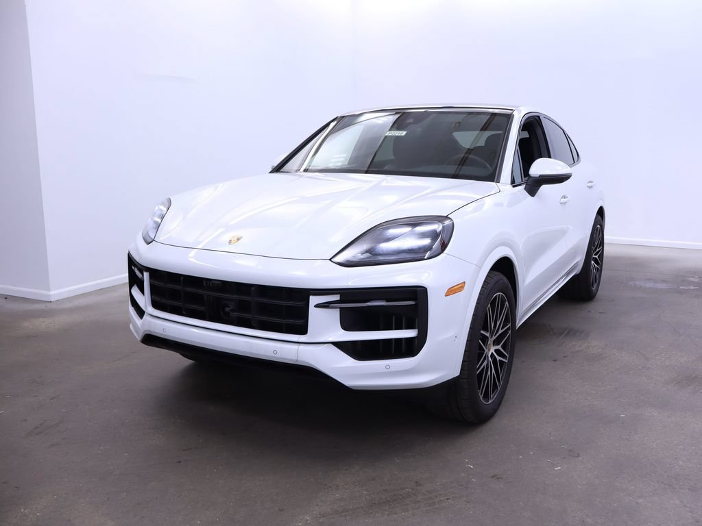 Certified 2024 Porsche Cayenne Coupe AWD/4WD image 10