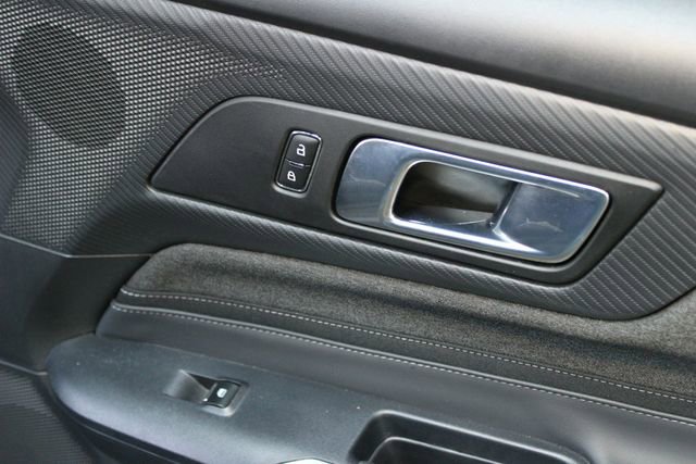 Used 2024 Ford Mustang Coupe RWD image 9