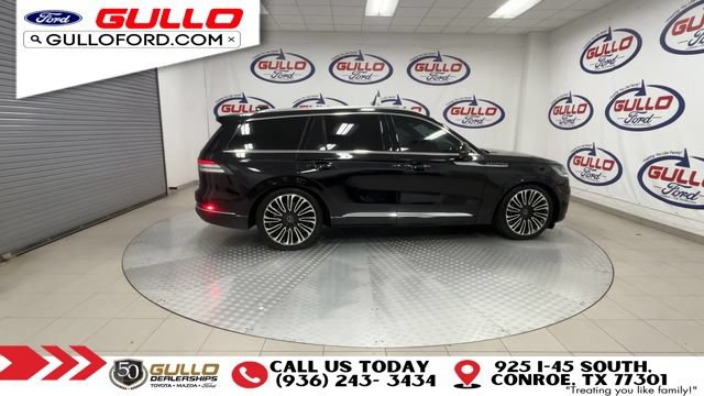 Used 2025 Lincoln Aviator Black Label AWD/4WD image 9