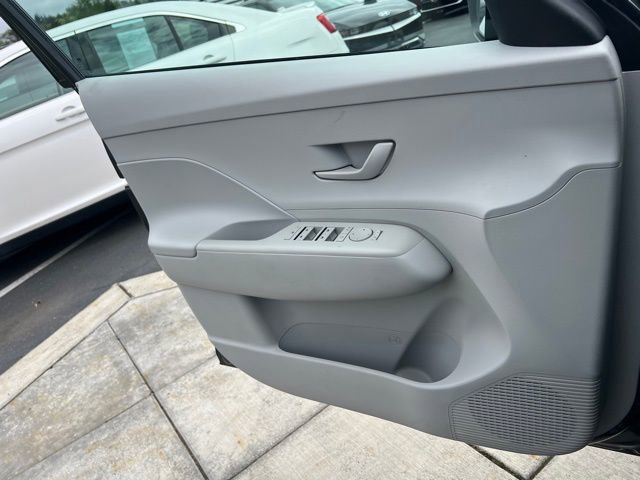 Certified 2024 Hyundai Kona SEL FWD image 15
