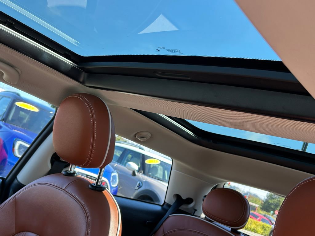 Used 2023 MINI Cooper S FWD image 16