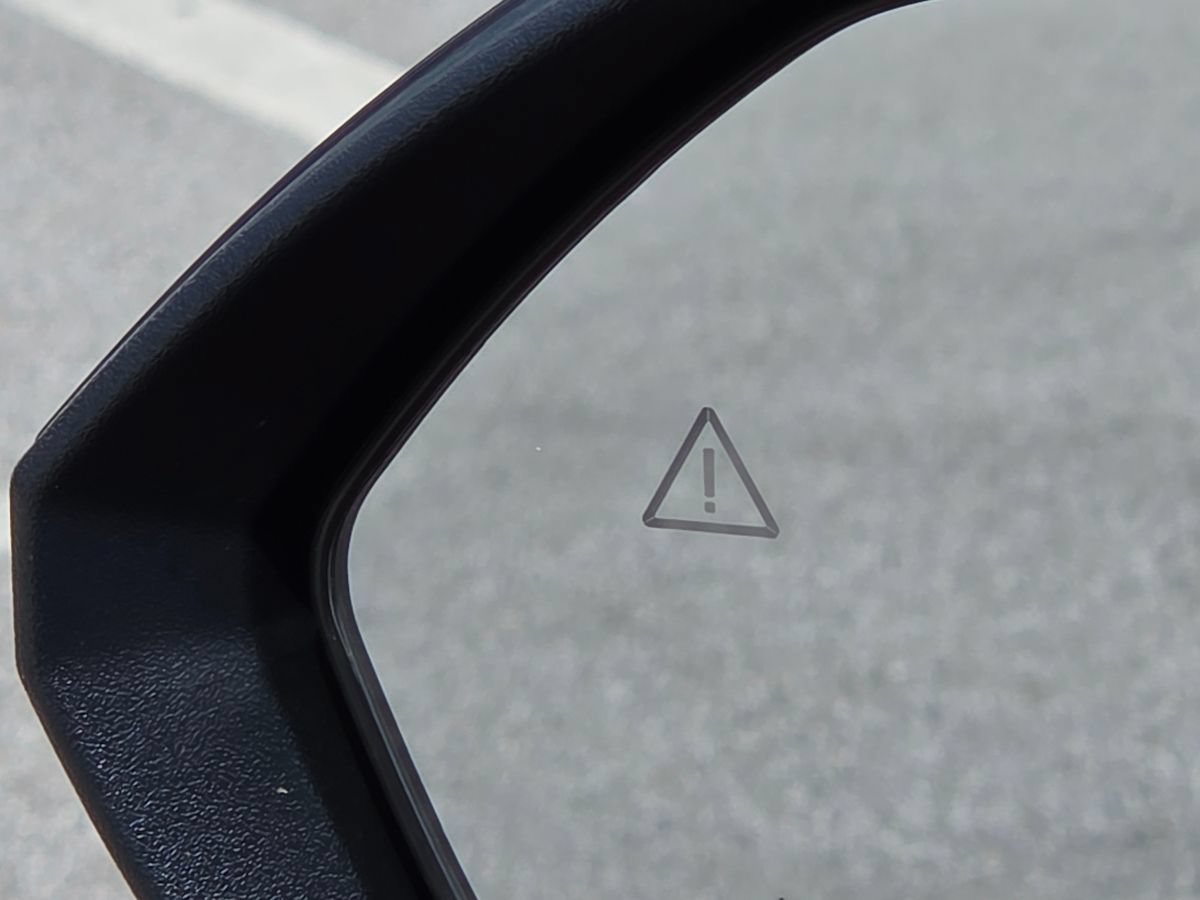 New 2027 Hyundai Kona SE AWD/4WD image 8