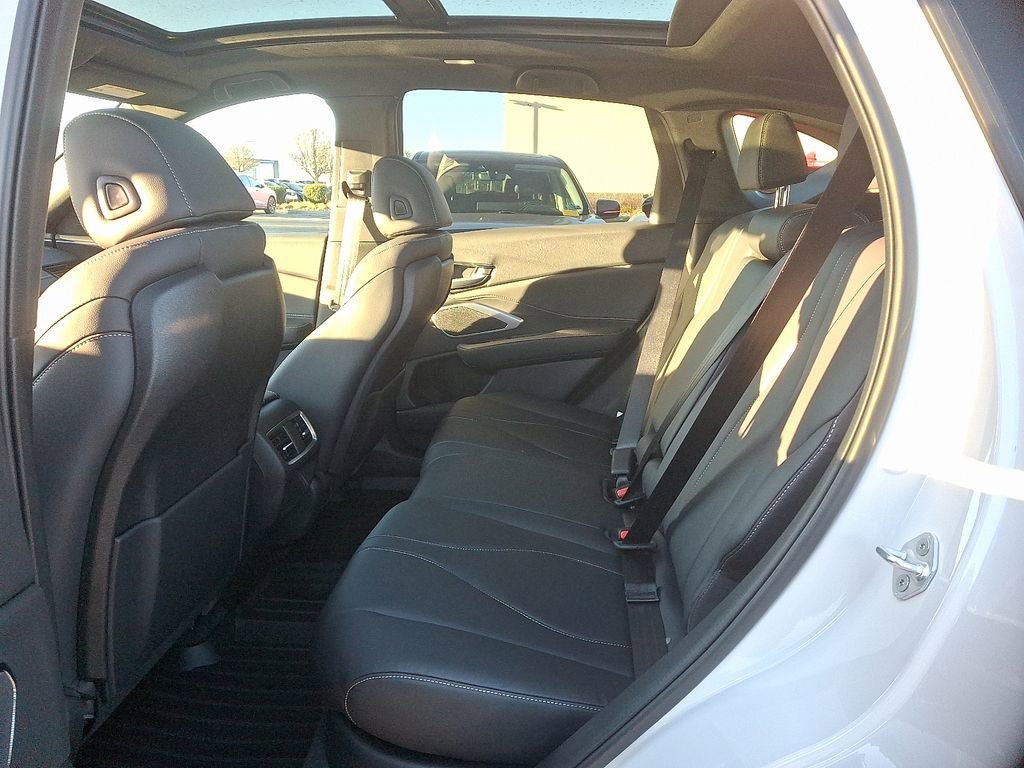 New 2026 Acura RDX SH-AWD image 5