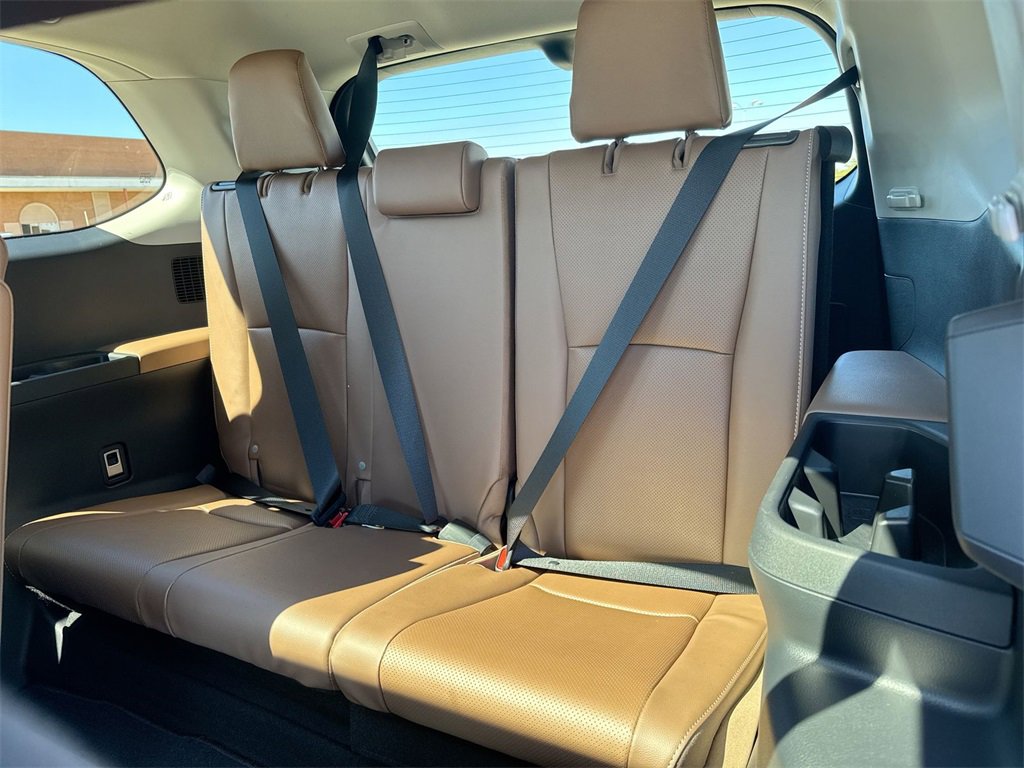 New 2026 Toyota Grand Highlander Platinum image 30