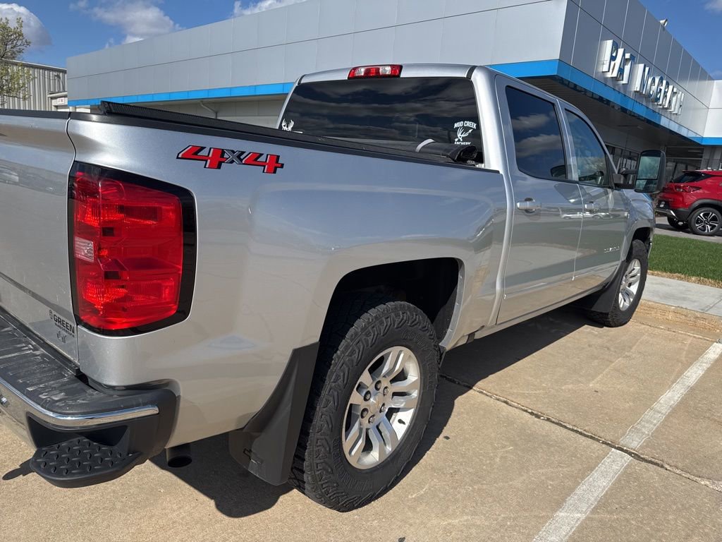 Used 2018 Chevrolet Silverado 1500 LT w/ All Star Edition AWD/4WD image 3