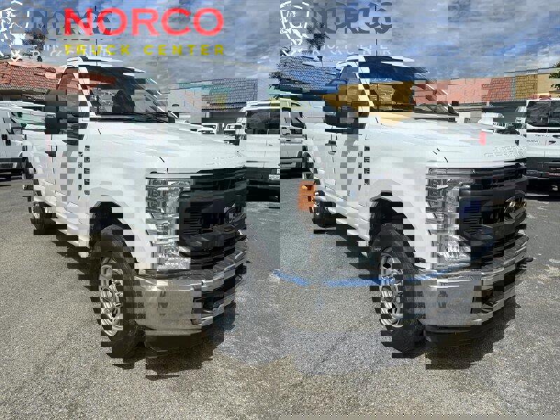 Used 2022 Ford F250 XL w/ Power Equipment Group image 2