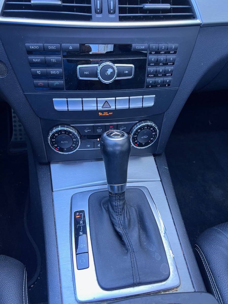 Used 2013 Mercedes-Benz C 250 Coupe image 16