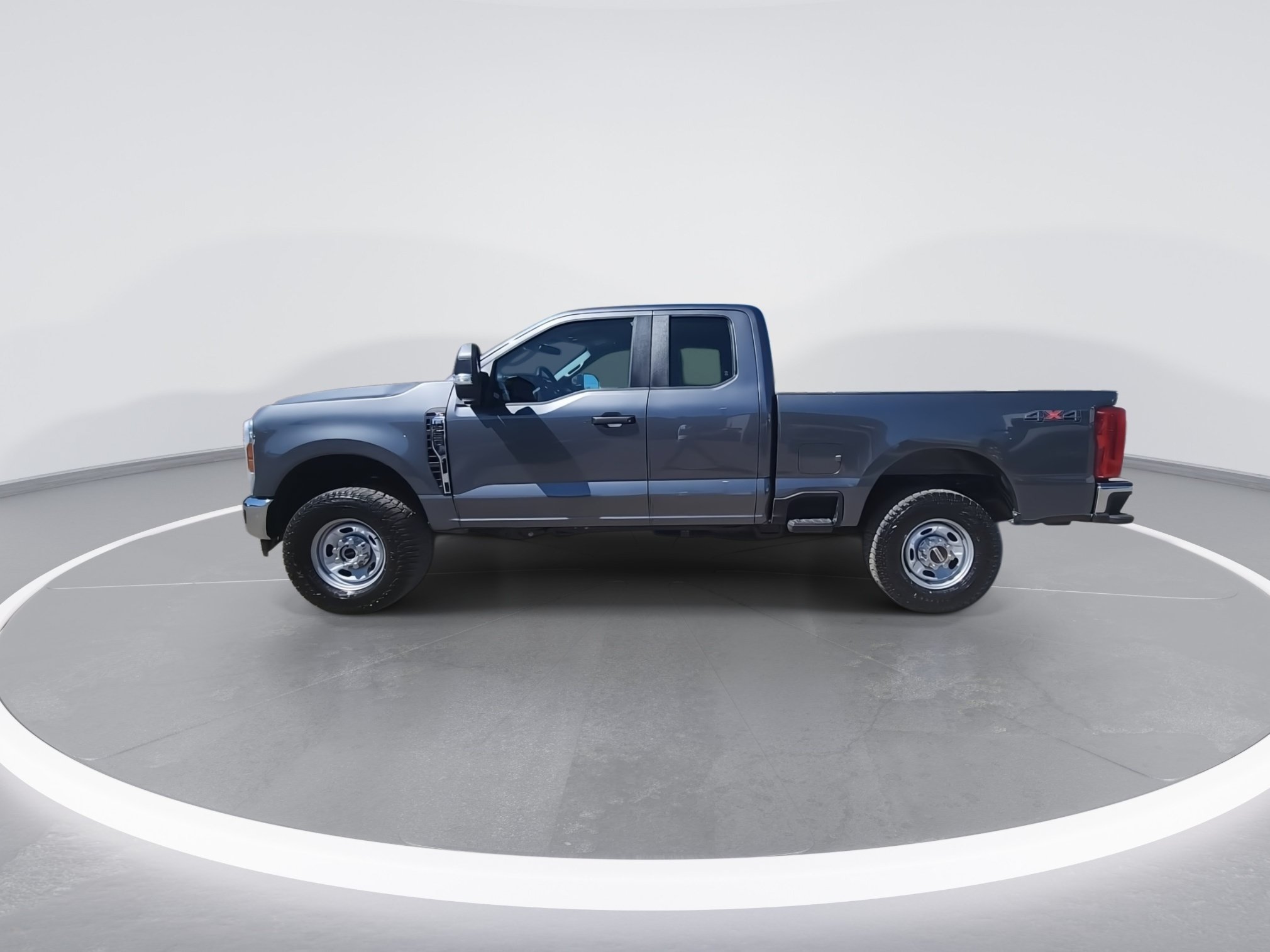 Used 2026 Ford F250 XL w/ XL Off-Road Package AWD/4WD image 5
