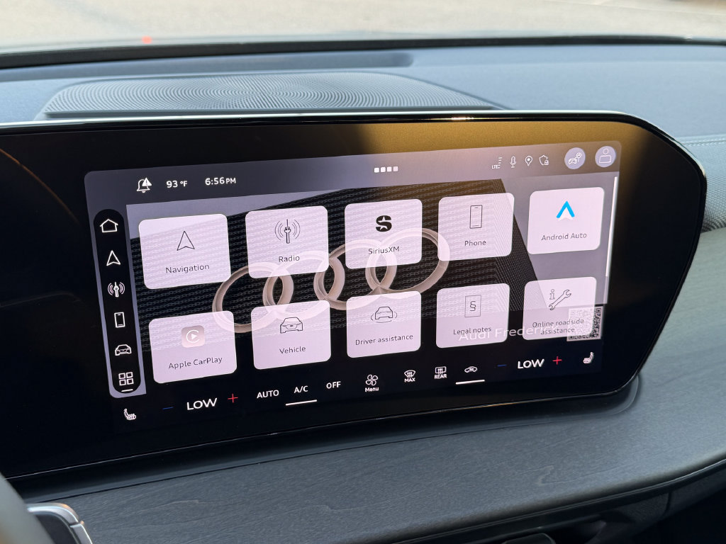 New 2026 Audi Q3 quattro 2.0T AWD/4WD image 23
