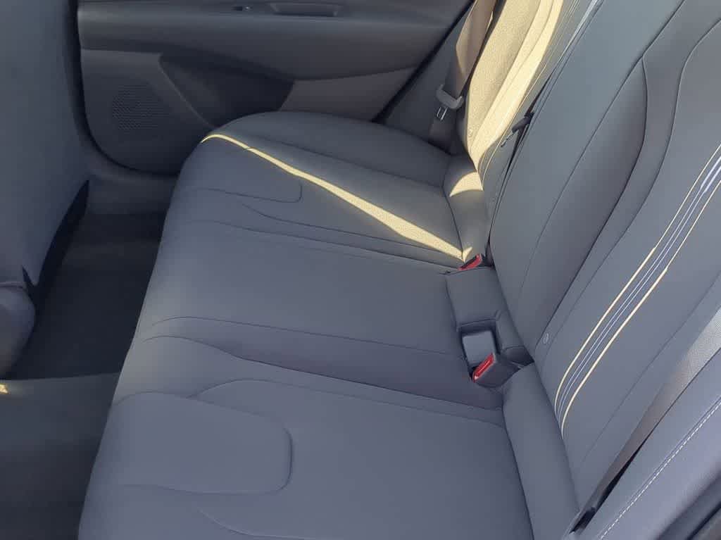 New 2026 Hyundai Elantra Sport FWD image 20
