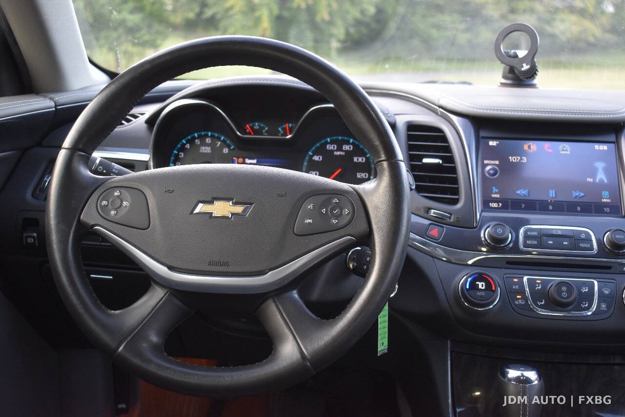 Used 2014 Chevrolet Impala LT w/ Convenience Package FWD image 19