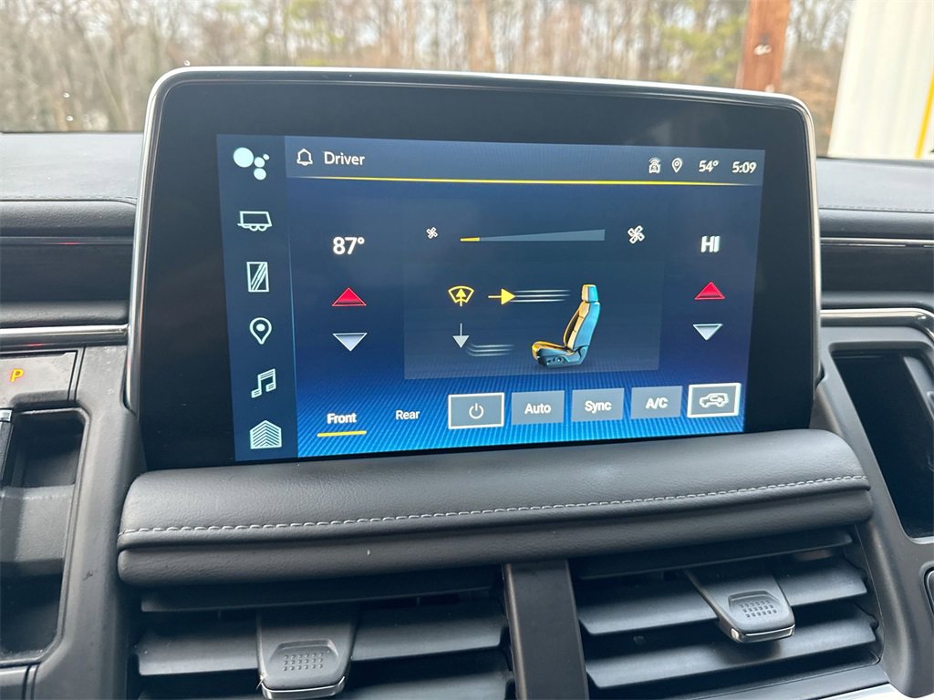 Used 2022 Chevrolet Tahoe Z71 w/ Luxury Package image 25