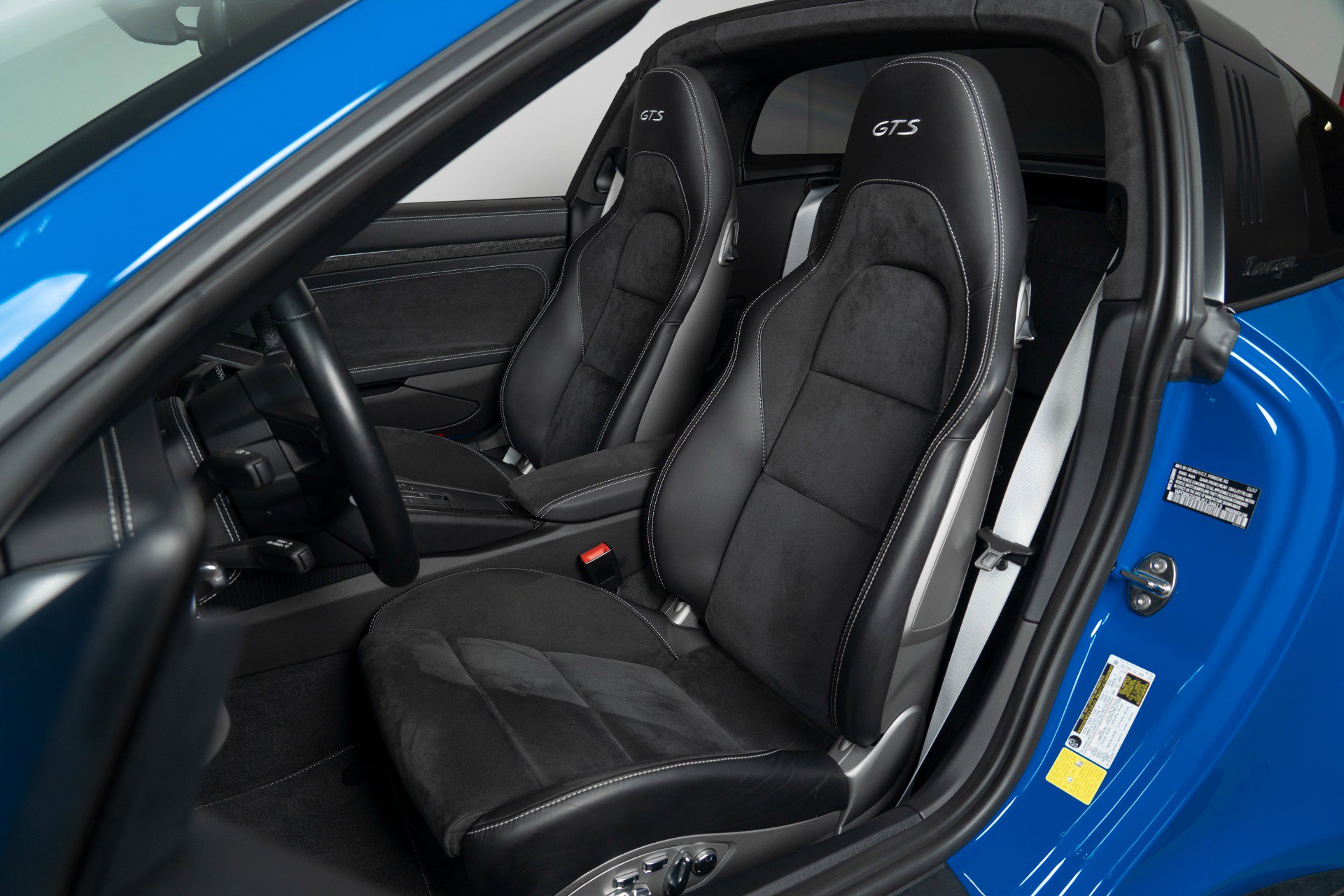 Used 2018 Porsche 911 Targa 4 GTS image 25