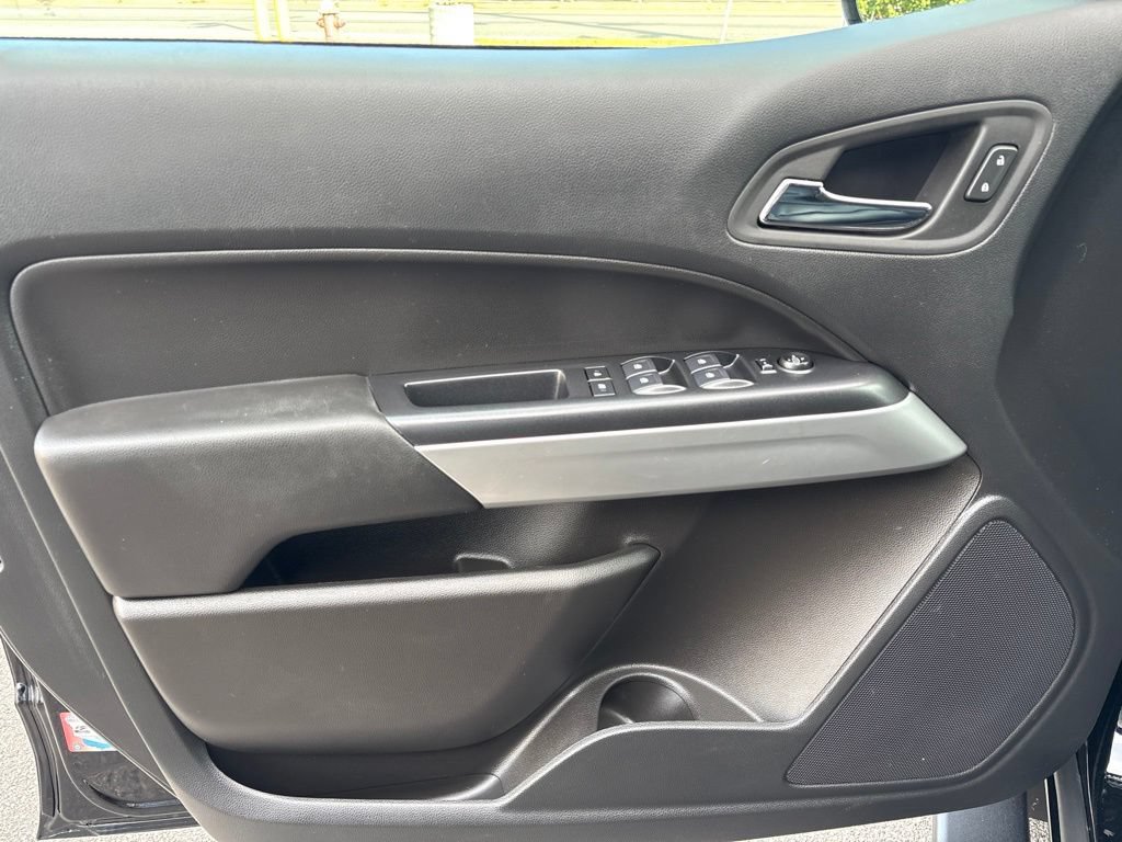 Used 2022 Chevrolet Colorado ZR2 AWD/4WD image 11