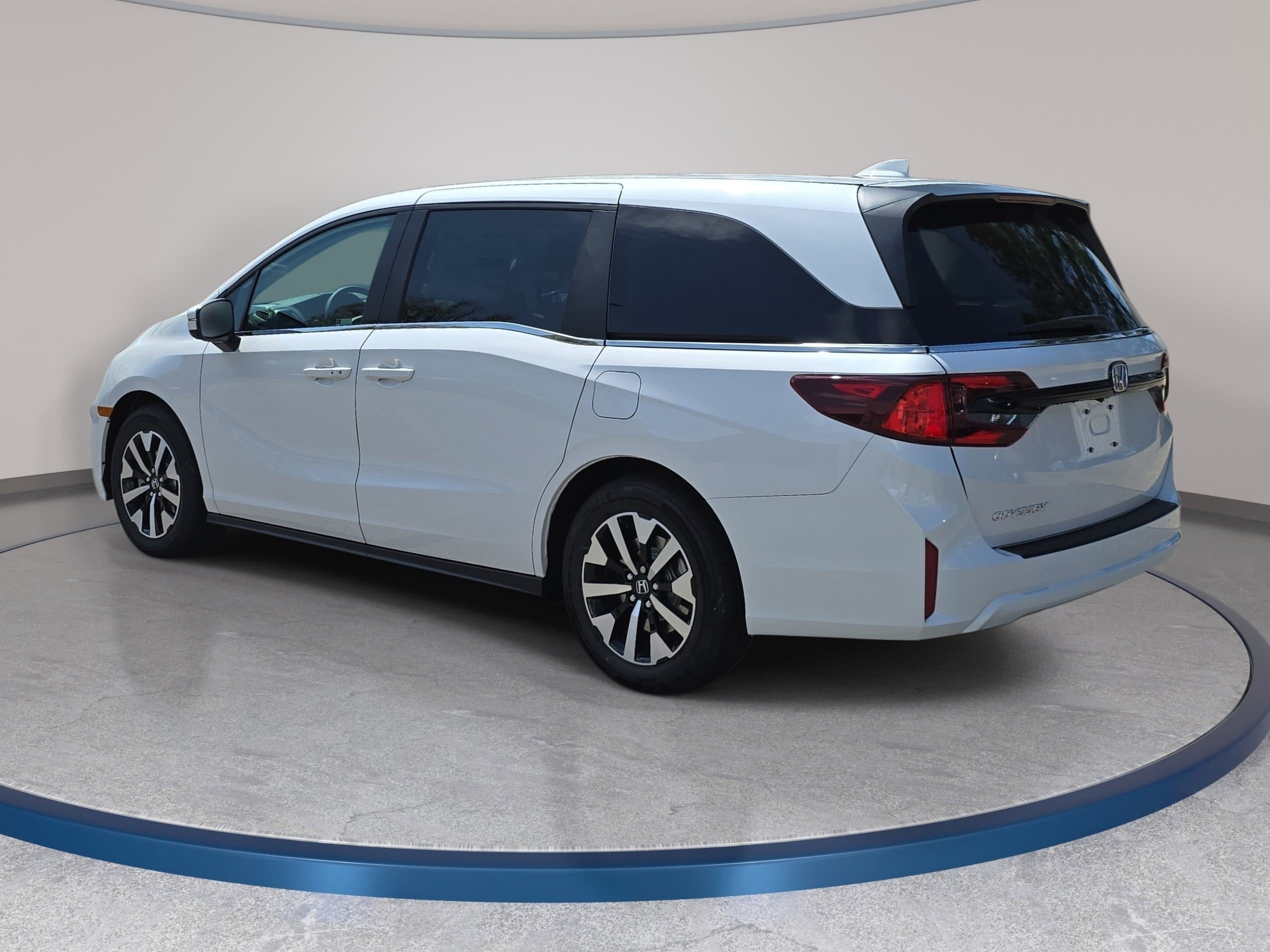 New 2026 Honda Odyssey EX-L image 7