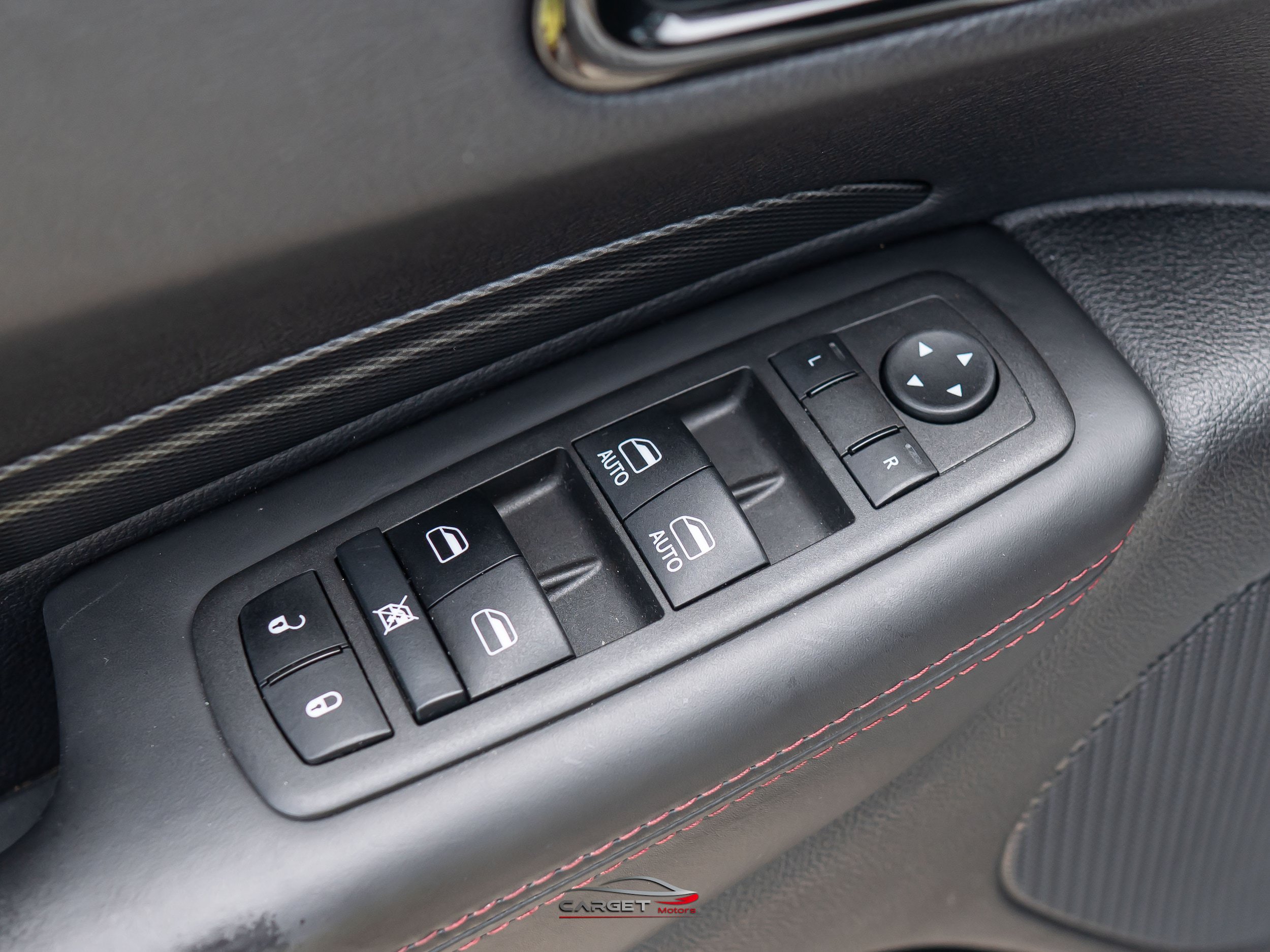 Used 2022 Dodge Durango R/T w/ Blacktop Package AWD/4WD image 44