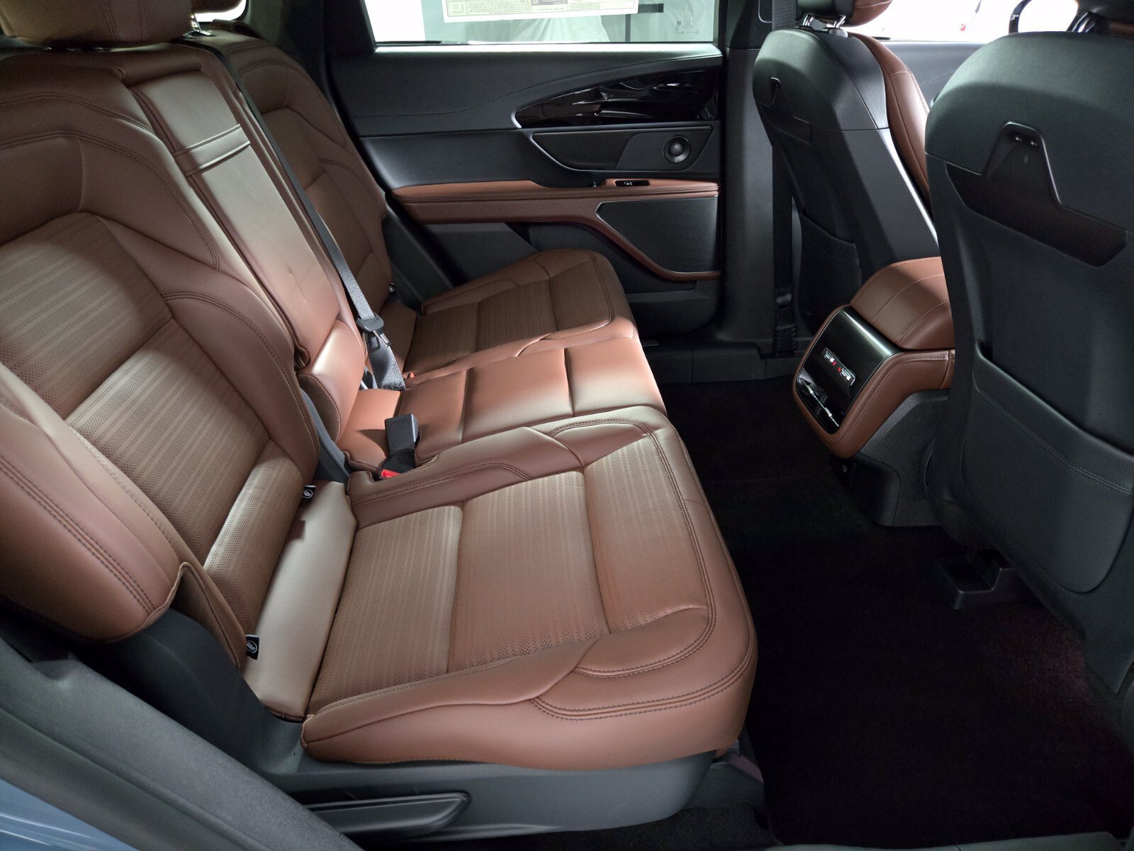 New 2026 Lincoln Nautilus Reserve w/ Jet Appearance Package AWD/4WD image 19
