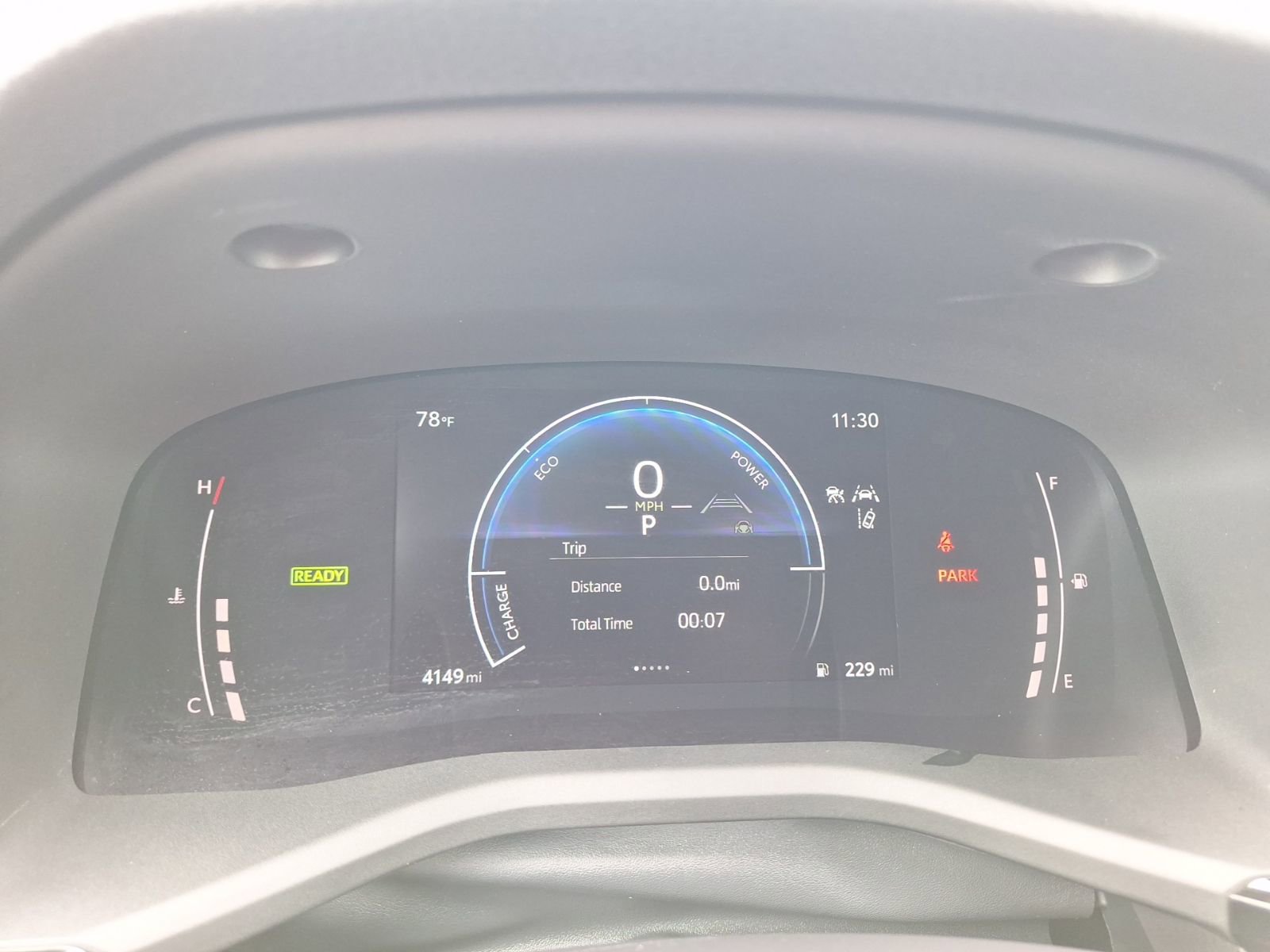 Used 2025 Toyota Camry SE w/ Convenience Package FWD image 19