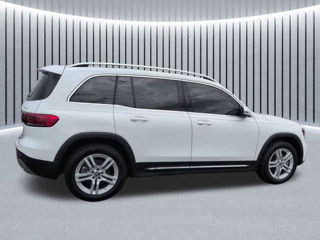 Used 2023 Mercedes-Benz GLB 250 4MATIC image 3