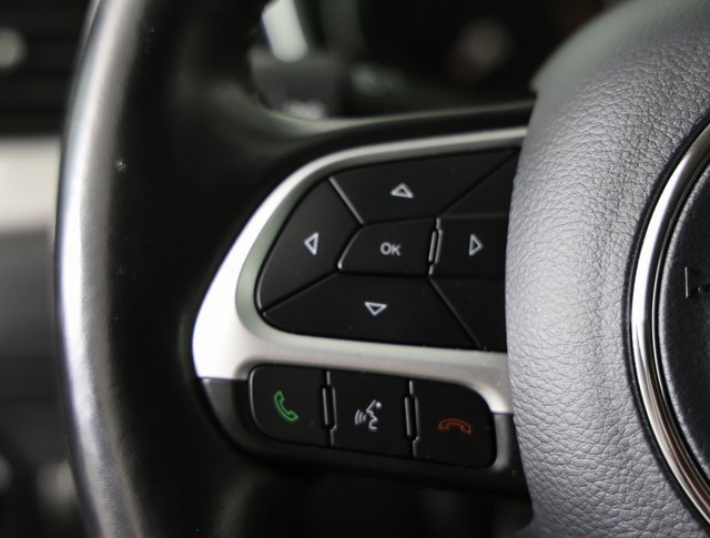 Used 2020 Jeep Compass Latitude image 14