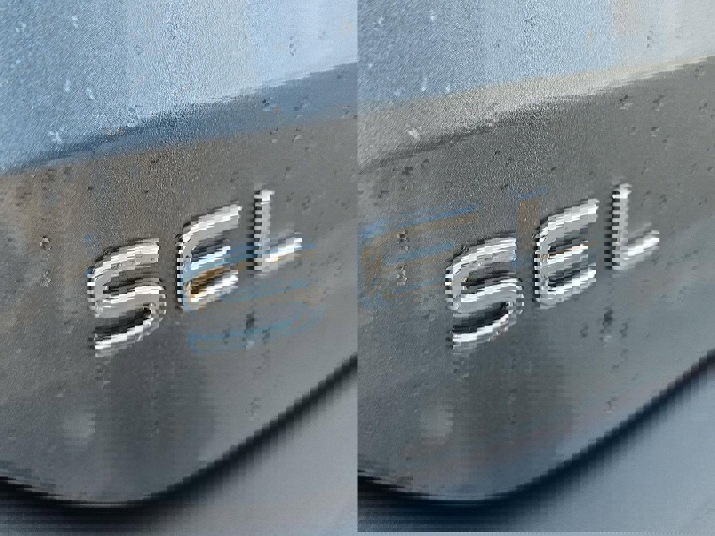 Used 2025 Volkswagen Taos SEL image 29