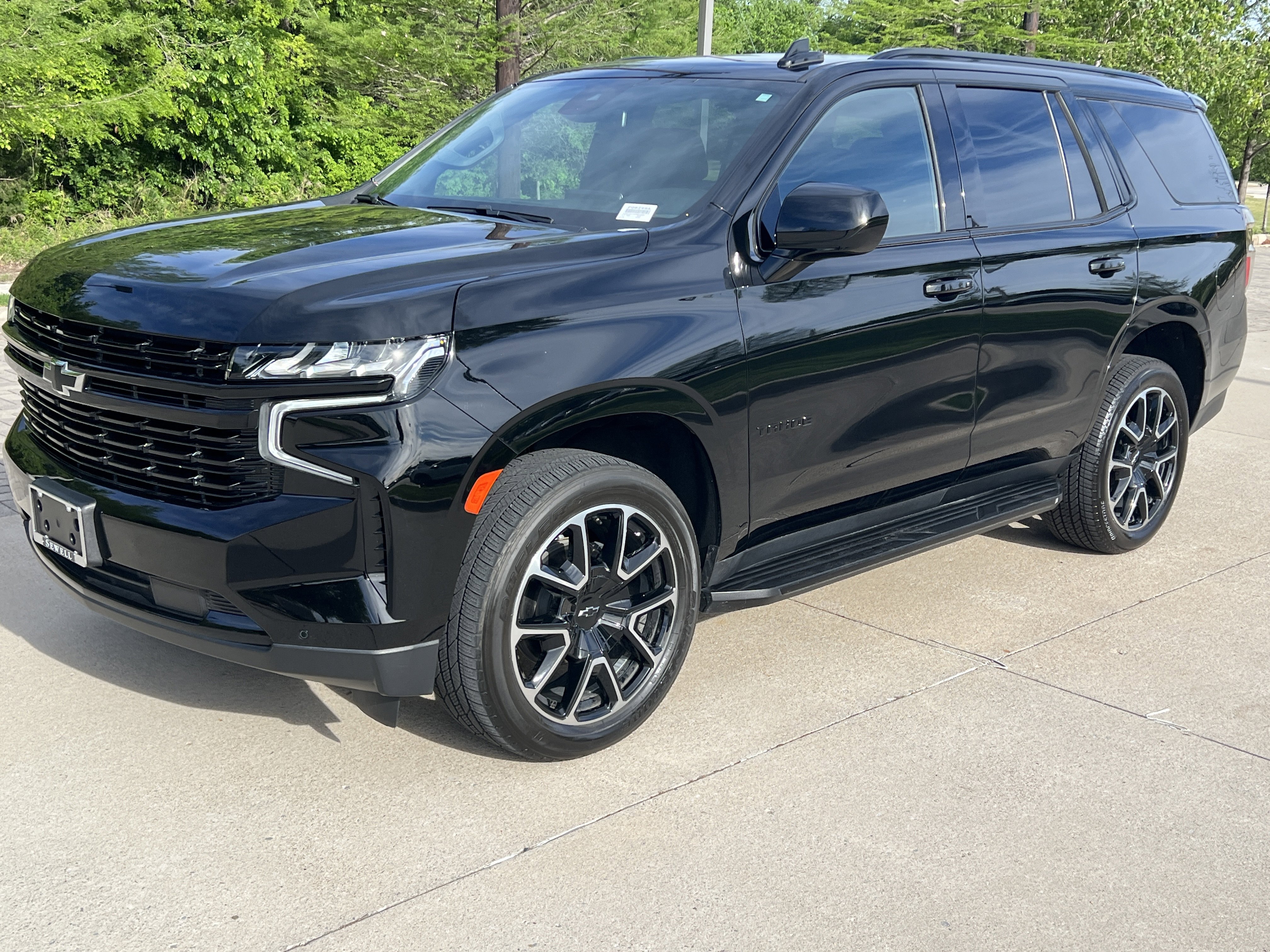 Used 2023 Chevrolet Tahoe RST RWD image 5
