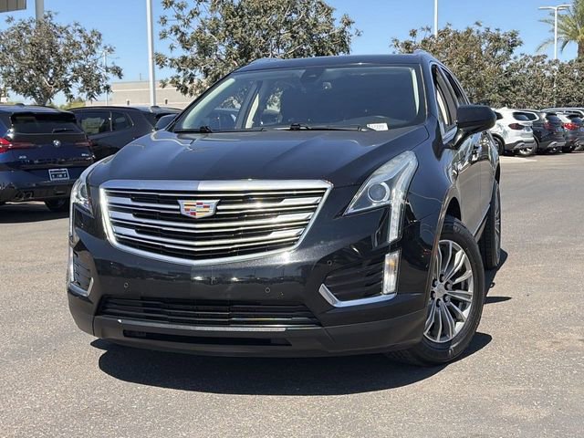 Used 2018 Cadillac XT5 Luxury w/ Driver Awareness Package image 3