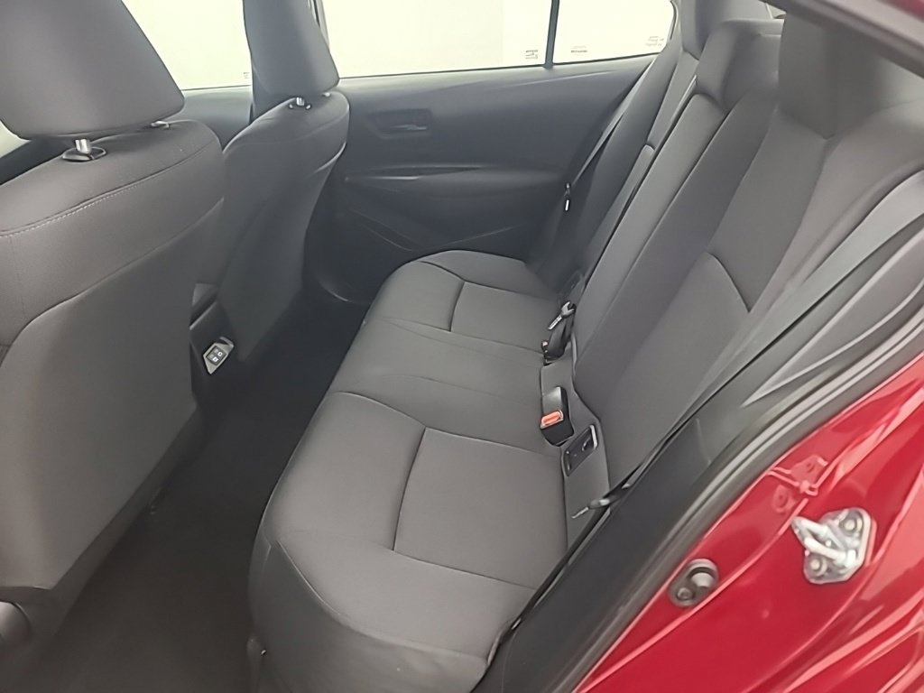 Used 2025 Toyota Corolla LE FWD image 21