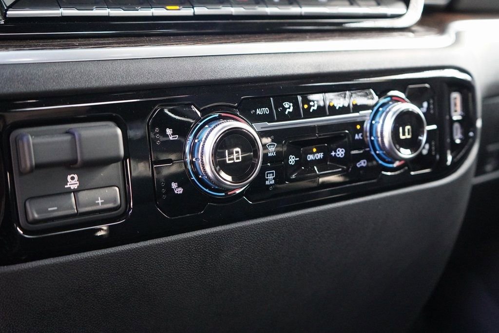 New 2026 GMC Sierra 1500 Elevation image 14