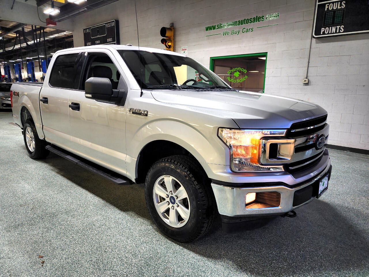Used 2018 Ford F150 XLT w/ Equipment Group 301A Mid image 4