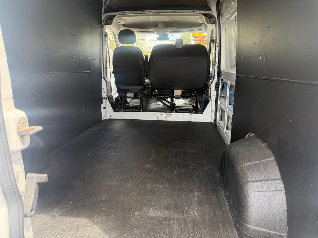 Used 2018 RAM ProMaster 1500 w/ Interior Convenience Group FWD image 16