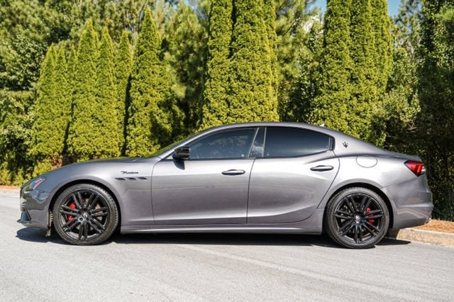 Used 2023 Maserati Ghibli Modena RWD image 9
