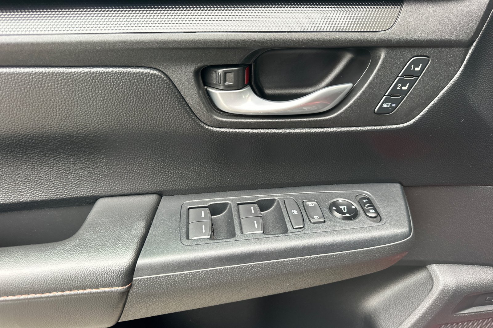Used 2024 Honda CR-V Sport-L image 11