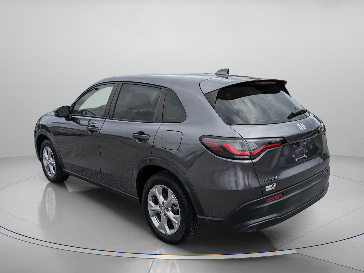 Used 2023 Honda HR-V LX image 6