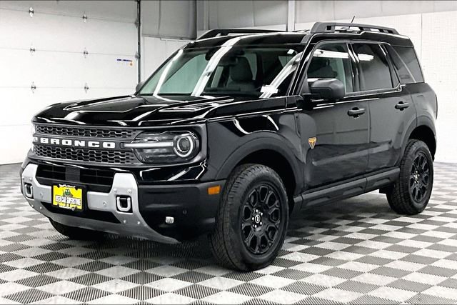 Used 2025 Ford Bronco Sport Badlands image 13